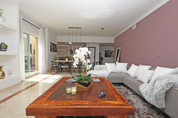 Image No.10-3 Bed Apartment for sale