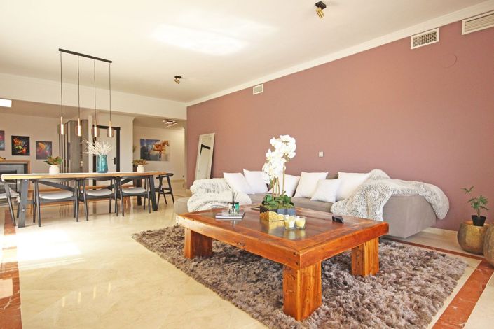 Image No.12-3 Bed Apartment for sale