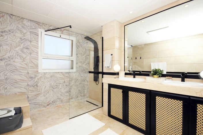 Image No.18-3 Bed Apartment for sale