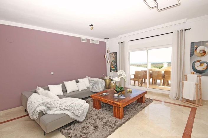 Image No.8-3 Bed Apartment for sale