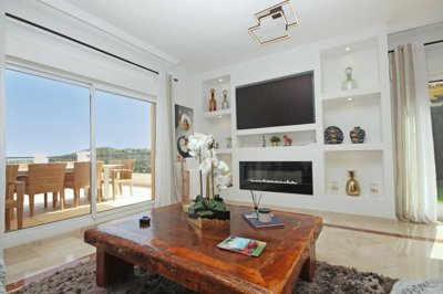 1447-635662-78d1f4f8b6655591b02d22fabb36a692d