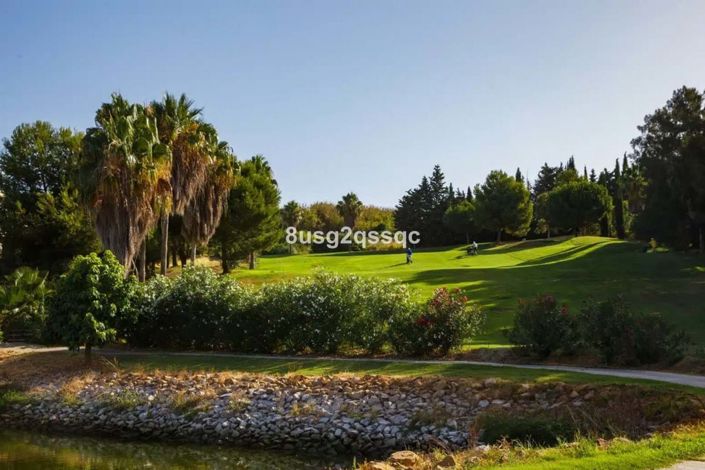 Image No.27-2 Bed Apartment for sale