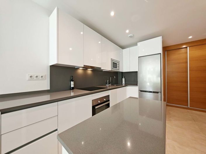 Image No.7-3 Bed Apartment for sale