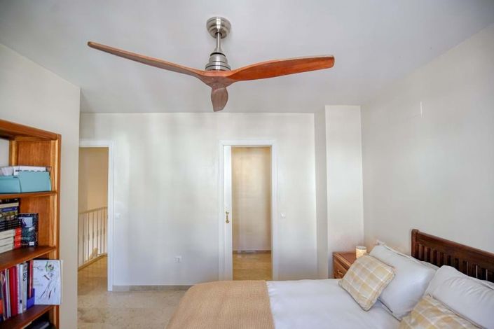 Image No.11-3 Bed Villa for sale