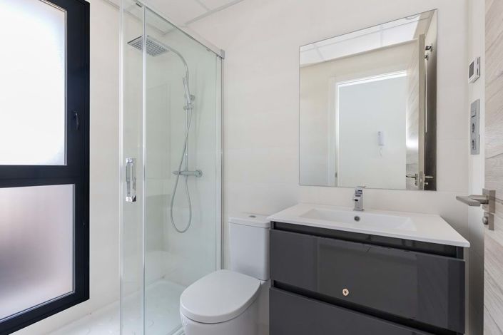 Image No.20-3 Bed Villa for sale