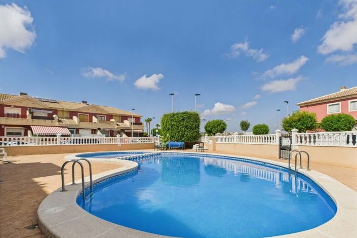 Image No.1-2 Bed Townhouse for sale