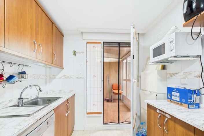 Image No.11-4 Bed Townhouse for sale