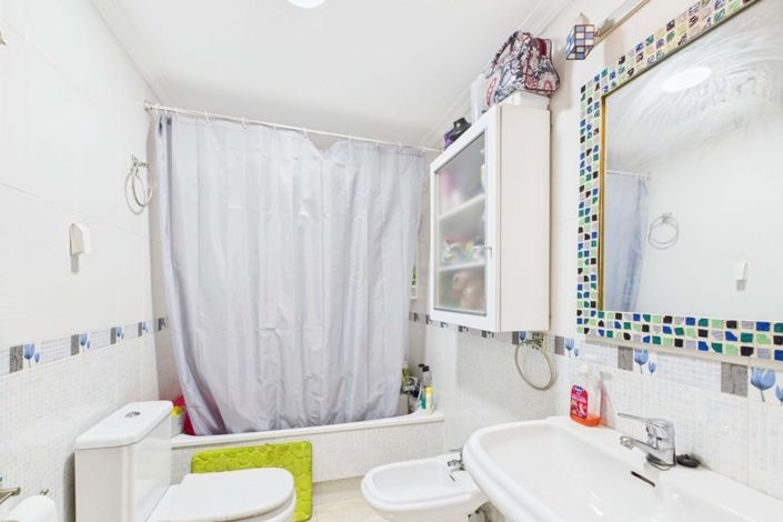 Image No.31-4 Bed Townhouse for sale