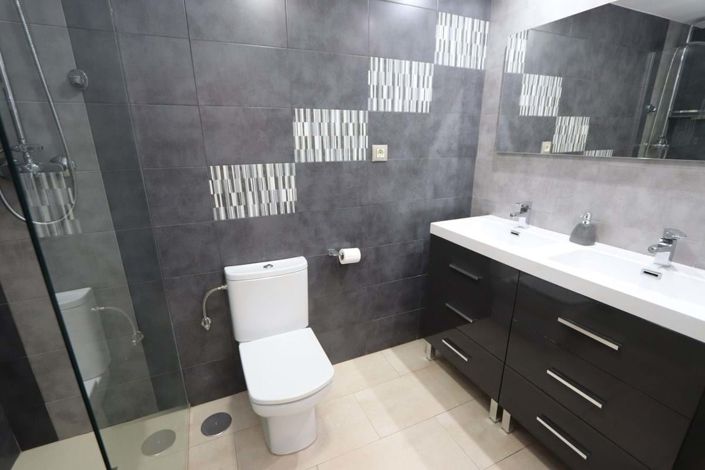 Image No.14-2 Bed Apartment for sale