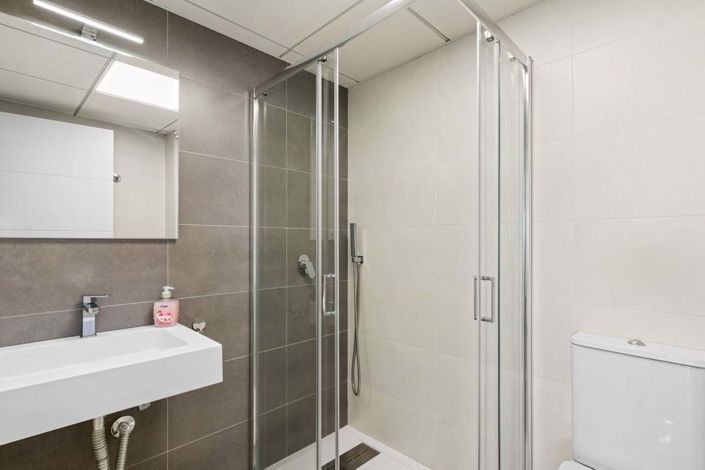 Image No.12-2 Bed Apartment for sale