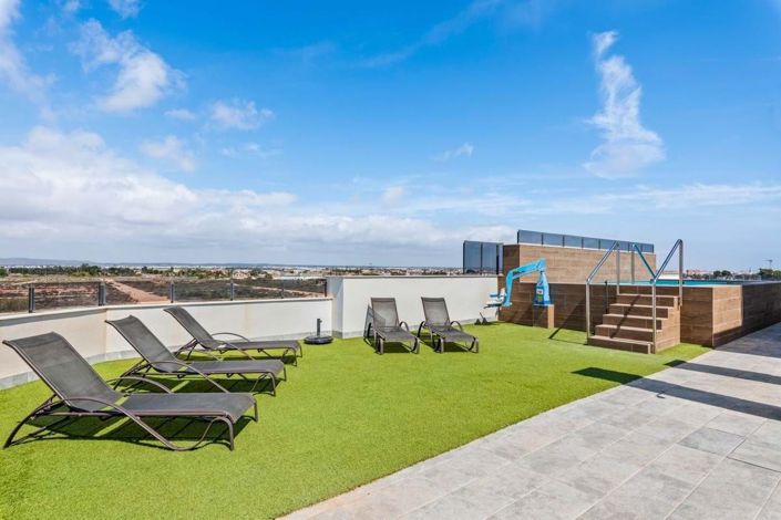 Image No.25-2 Bed Apartment for sale