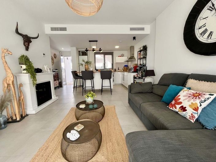 Image No.8-3 Bed Apartment for sale