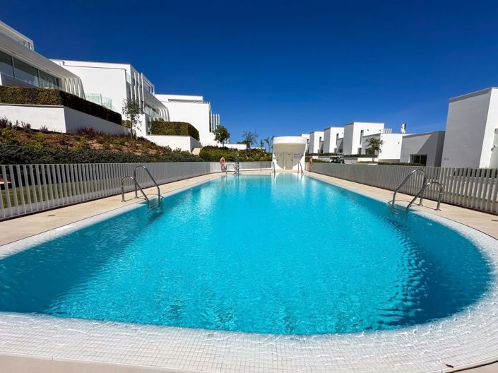 Image No.1-3 Bed Property for sale