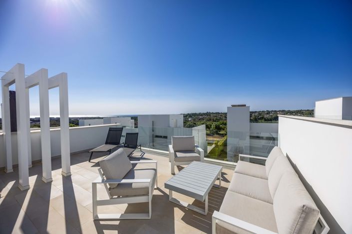 Image No.32-3 Bed Semi-Detached for sale