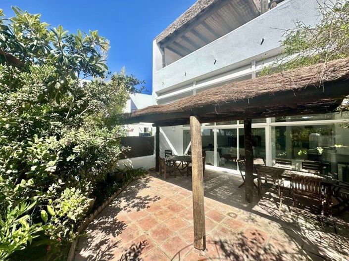 Image No.50-3 Bed Semi-Detached for sale