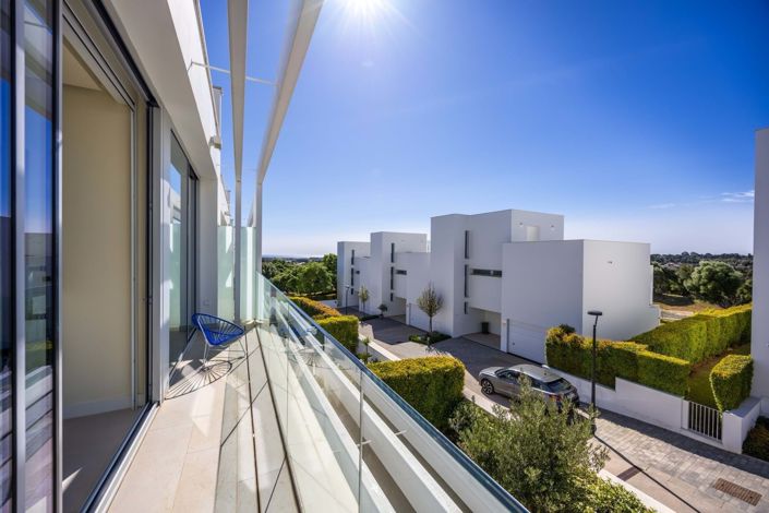 Image No.51-3 Bed Semi-Detached for sale