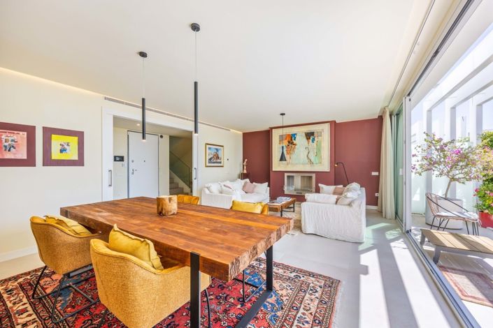 Image No.8-3 Bed Semi-Detached for sale