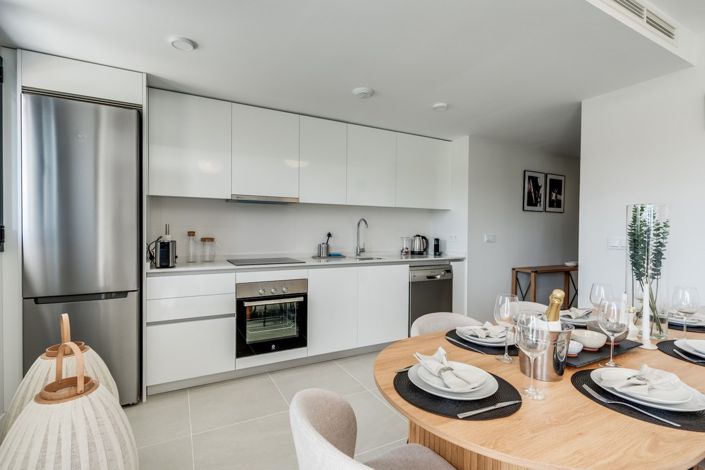 Image No.12-2 Bed Apartment for sale