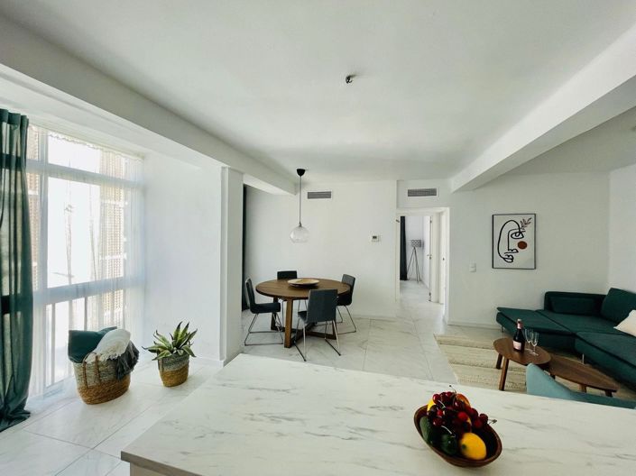 Image No.1-2 Bed Apartment for sale