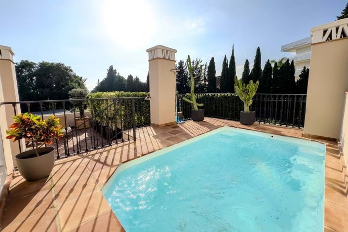 Image No.1-3 Bed Penthouse for sale