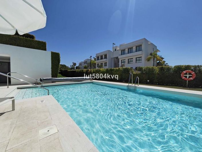 Image No.1-3 Bed Apartment for sale