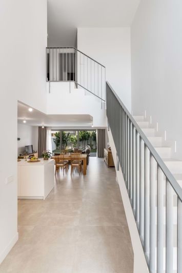 Image No.11-3 Bed Townhouse for sale