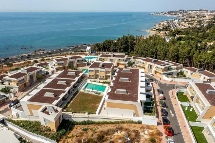 Image No.26-3 Bed Townhouse for sale