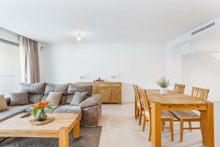 Image No.5-3 Bed Townhouse for sale