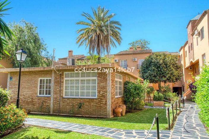 Image No.20-2 Bed Penthouse for sale