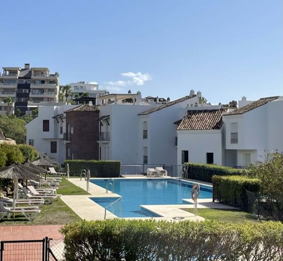 Image No.1-3 Bed Apartment for sale