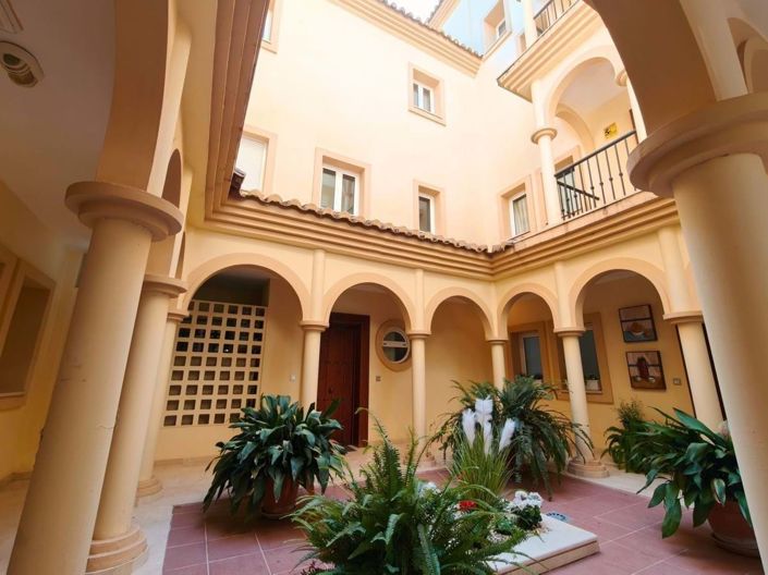 Image No.33-3 Bed Apartment for sale