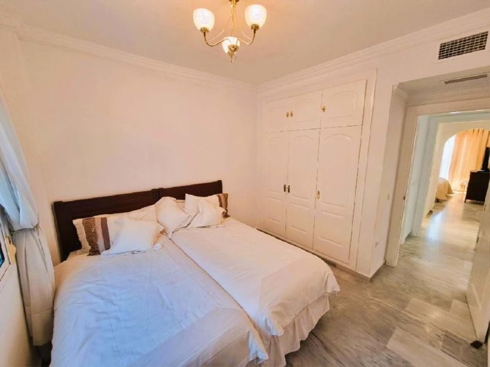 Image No.11-2 Bed Apartment for sale