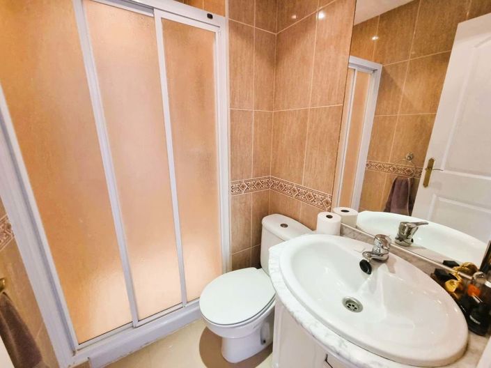 Image No.16-2 Bed Apartment for sale