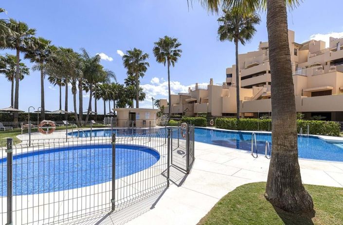 Image No.1-Appartement de 2 chambres à vendre à Estepona