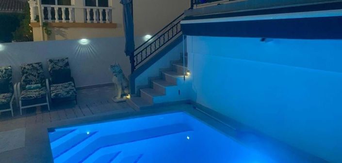 Image No.42-2 Bed Villa for sale