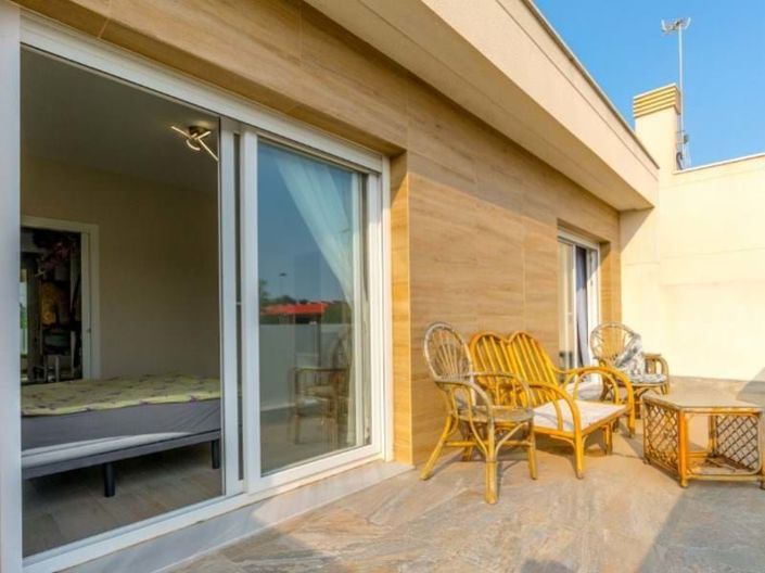 Image No.17-3 Bed Villa for sale