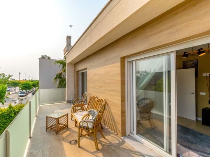 Image No.19-3 Bed Villa for sale