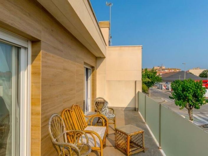 Image No.21-3 Bed Villa for sale