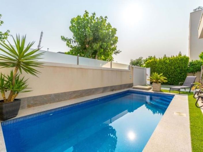 Image No.25-3 Bed Villa for sale