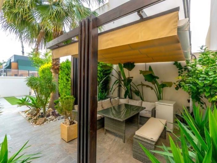 Image No.31-3 Bed Villa for sale