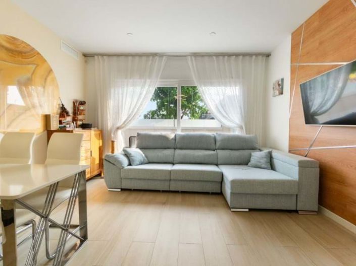 Image No.6-3 Bed Villa for sale