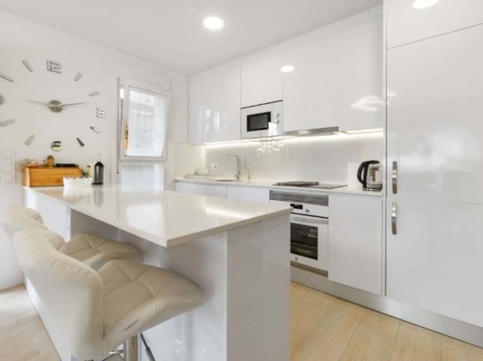 Image No.8-3 Bed Villa for sale