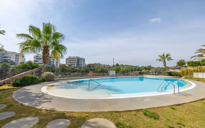 Image No.1-2 Bed Apartment for sale