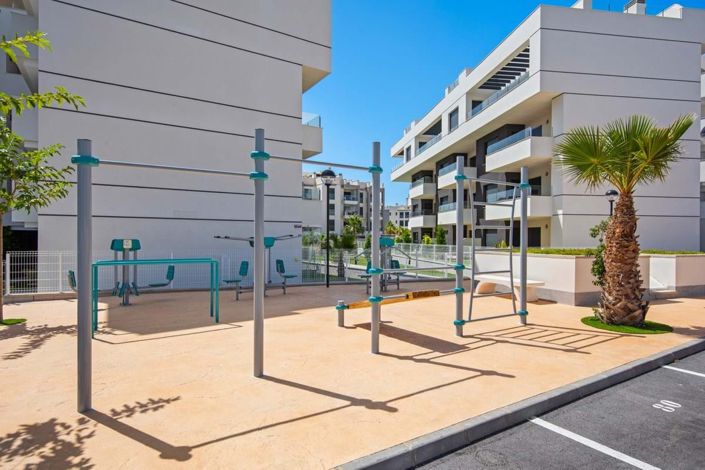 Image No.28-2 Bed Apartment for sale