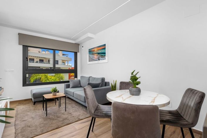 Image No.9-2 Bed Apartment for sale