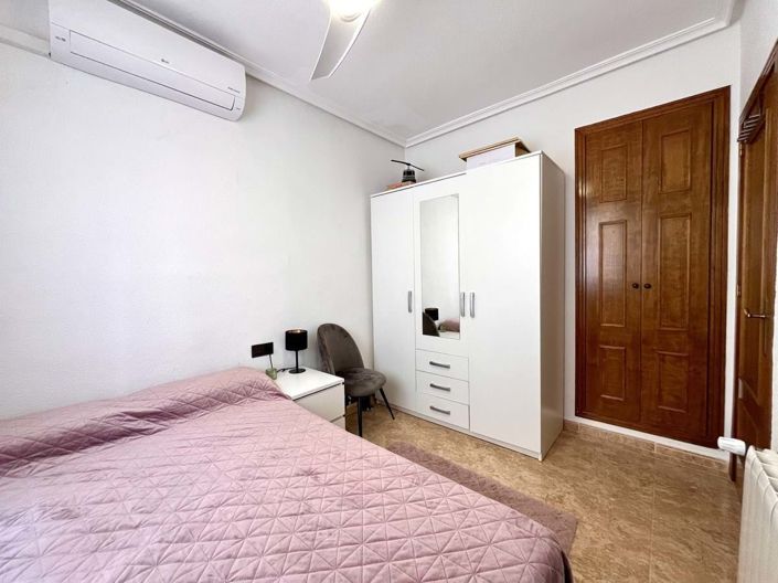 Image No.16-3 Bed Townhouse for sale