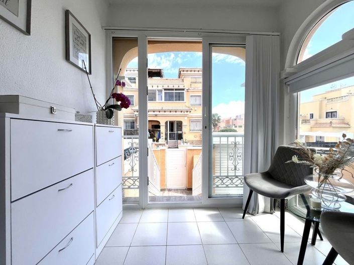 Image No.22-3 Bed Townhouse for sale