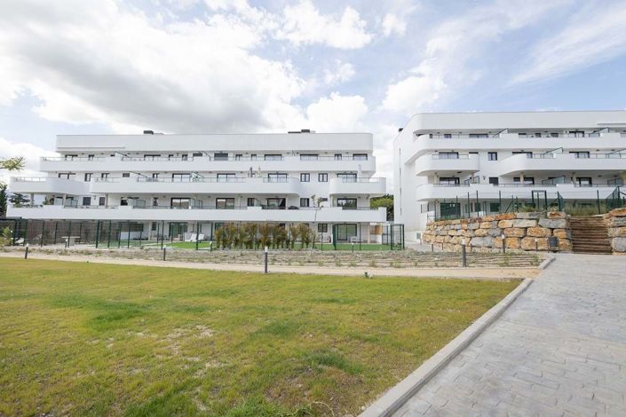 Image No.27-2 Bed Apartment for sale