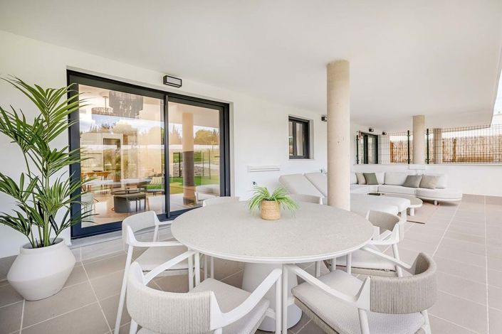 Image No.5-2 Bed Apartment for sale