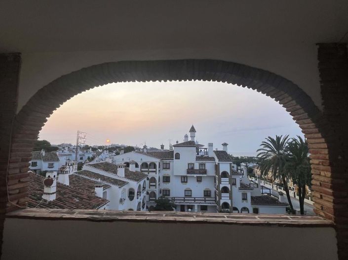 Image No.39-2 Bed Apartment for sale